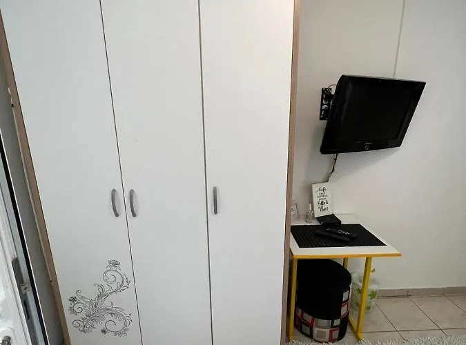 Old Town Nina 1 Апартаменты *