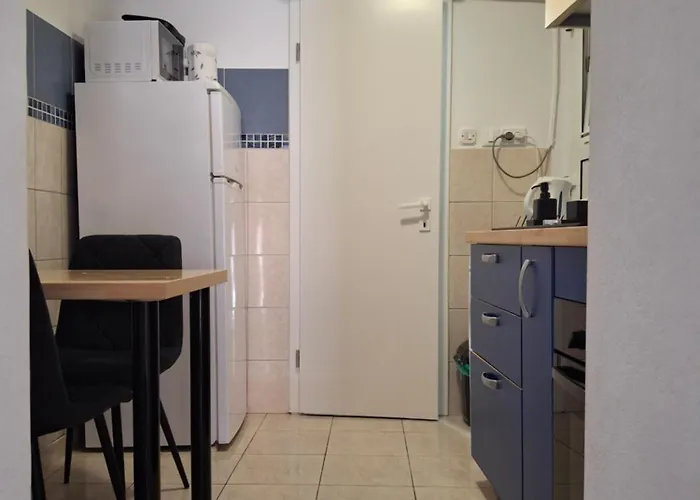 Апартаменты Old Town Nina 1 *